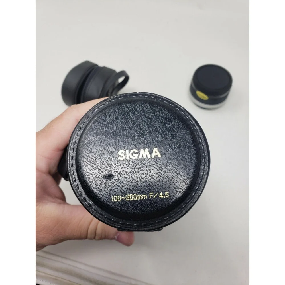Sigma 100mm - 200mm F/4.5 with Access 7‎ Element Auto Tele Converter and Case